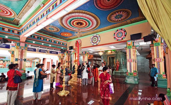 Ghé thăm Sri Mahamariamman - Ngồi đền Hindu nổi tiếng Kuala Lumpur - Ảnh 2