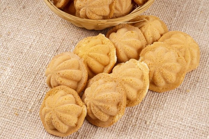 Bahulu - Apam balik - Ais kacang - Top 10 món ngọt lừng danh nhất Malaysia