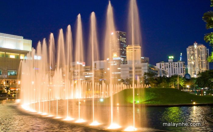 Khu vườn của tháp đôi Petronas