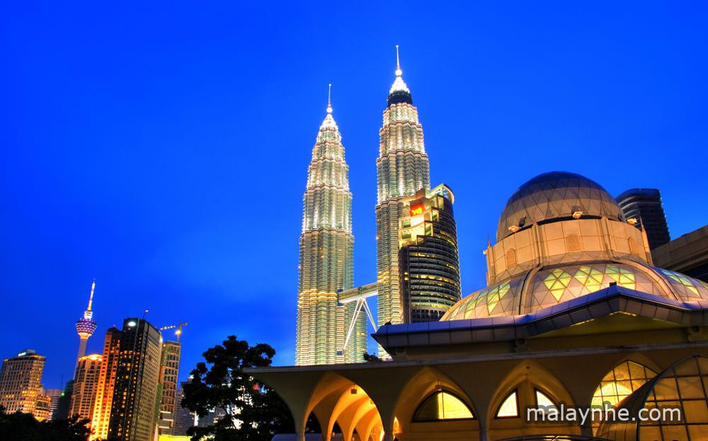 Tháp đôi Petronas - Kuala Lumpur - Malaysia - Ảnh 2
