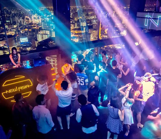 Top 9 điểm ăn chơi về đêm tuyệt nhất ở Civic District Singapore