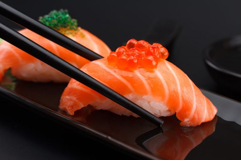 Cách Ăn Sushi Đúng Cách Của Người Nhật Bản