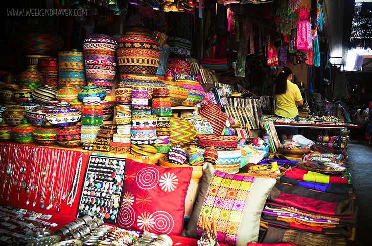 Mua sắm ở chợ trung tâm Malaysia (Pasar Seni) ở Kuala Lumpur