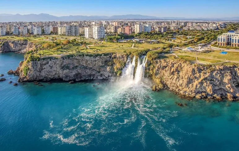 Thành phố Antalya