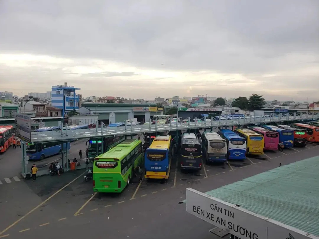 Bảng chỉ dẫn rõ ràng tại địa chỉ bến xe An Sương quận 12