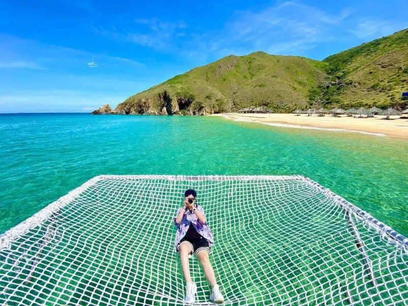 Hòn Khô Quy Nhơn đẹp tựa một bức tranh thủy mặc và đủ sức níu giữ trái tim của bất kỳ ai