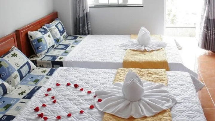 Thiết Kế Đẹp Mắt Bên Trong Phòng Ở Nhà Nghỉ Bình Dân Nha Trang Chất Lượng Tốt