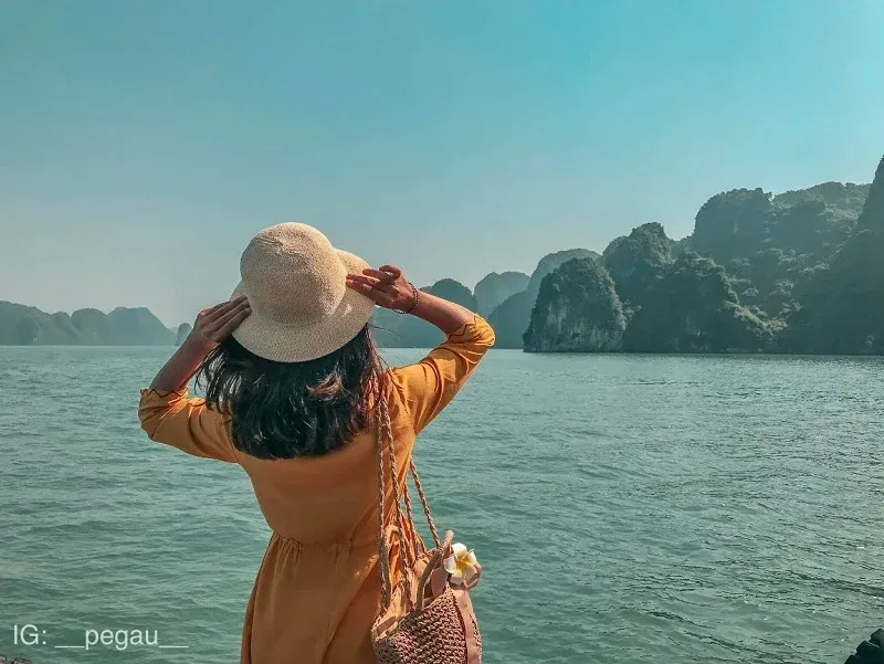 Vịnh Hạ Long - vẻ đẹp bất tận