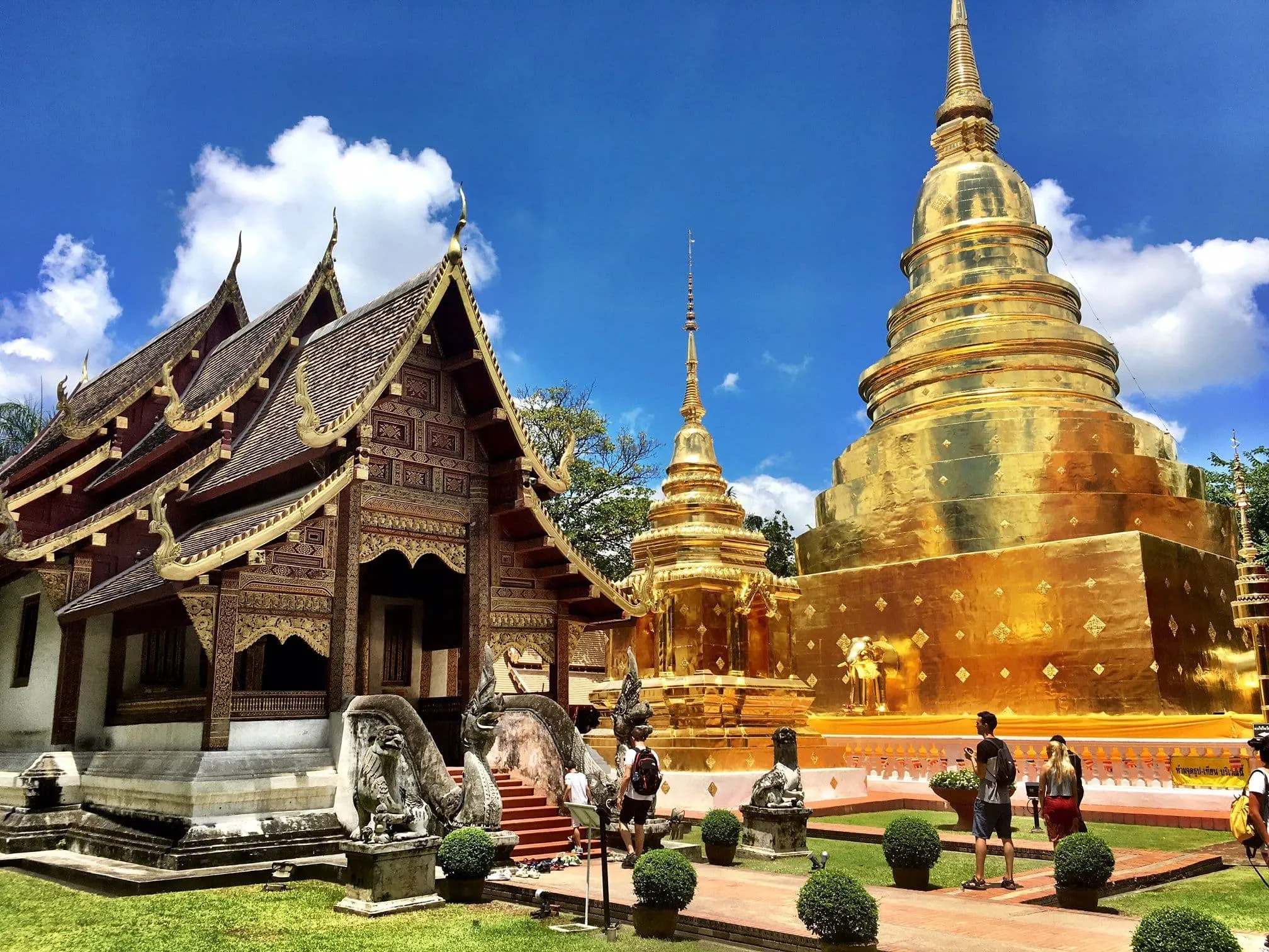 Wat Phra Singh, ngôi chùa lớn nhất và đẹp nhất tại Chiang Mai