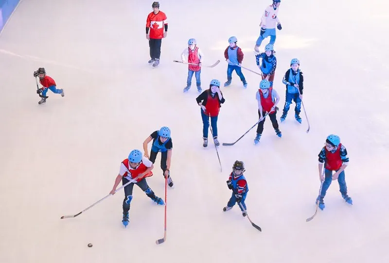Sân trượt băng Vincom Ice Rink tại Landmark 81